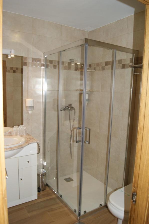 Apartamentos Camin De Pelayo Las Rozas Bagian luar foto
