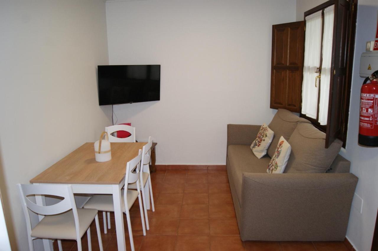 Apartamentos Camin De Pelayo Las Rozas Bagian luar foto