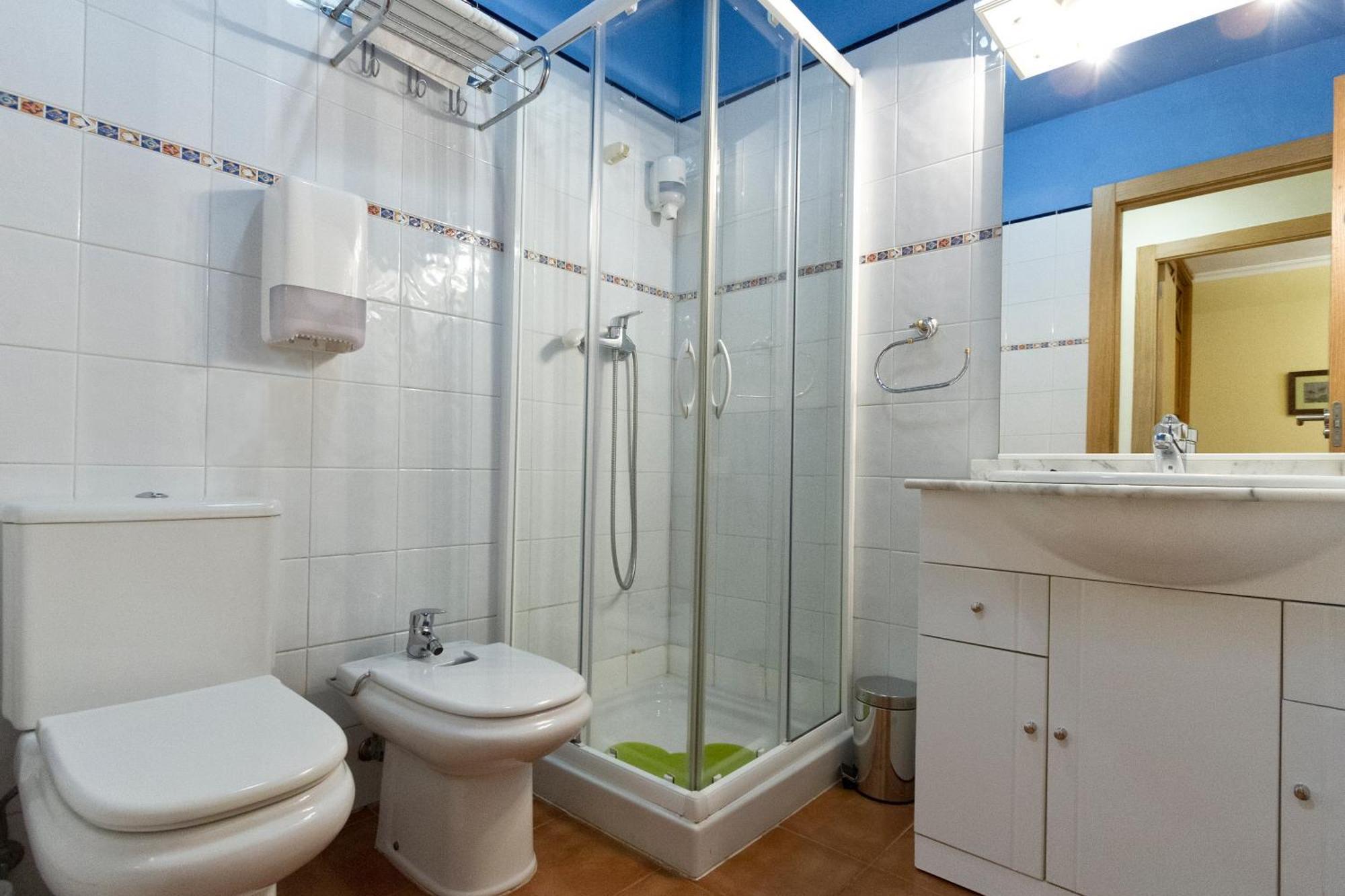 Apartamentos Camin De Pelayo Las Rozas Ruang foto